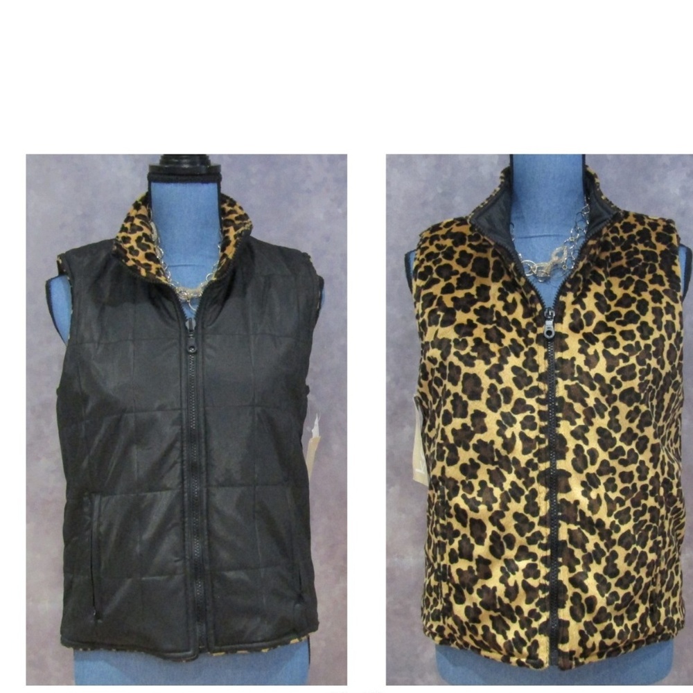 NWT Black & Leopard Print Reversible Vest Size M